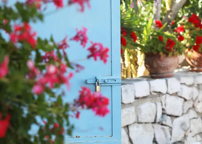 Le Cese Bed & Breakfast 4*